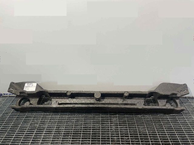 bontott HYUNDAI ix35 Első Lökhárító Merevítő (Fém)