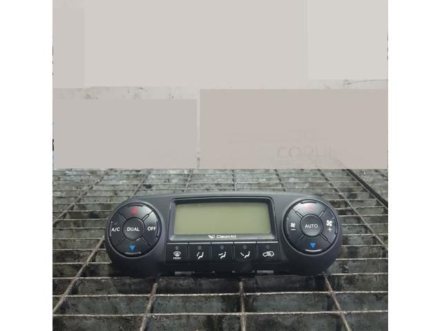 bontott HYUNDAI ix35 Fűtéskapcsoló
