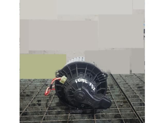 bontott HYUNDAI ix35 Fűtőmotor (Klímás)