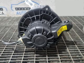 bontott HYUNDAI ix35 Fűtőmotor (Klímás)