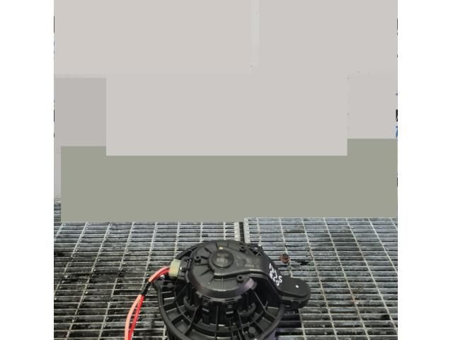 bontott HYUNDAI ix35 Fűtőmotor (Klímás)