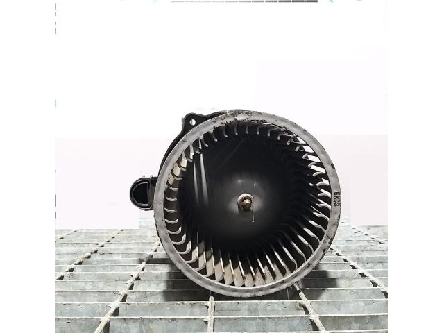 bontott HYUNDAI ix35 Fűtőmotor (Klímás)