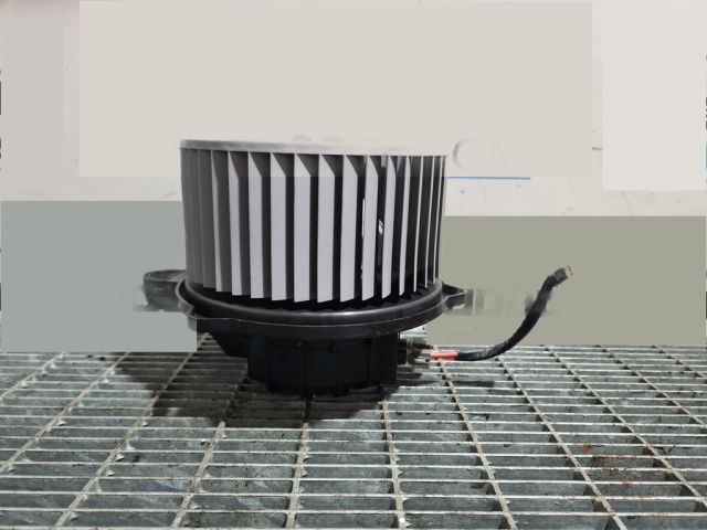 bontott HYUNDAI ix35 Fűtőmotor (Klímás)