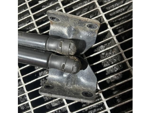 bontott HYUNDAI ix35 Gázrugós Kitámasztó Teleszkóp Csomagtérajtó (Pozíciófüggetlen)