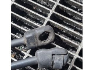 bontott HYUNDAI ix35 Gázrugós Kitámasztó Teleszkóp Csomagtérajtó (Pozíciófüggetlen)