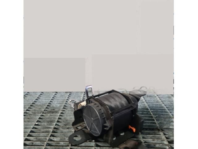 bontott HYUNDAI ix35 Hátsó középső Biztonsági Öv