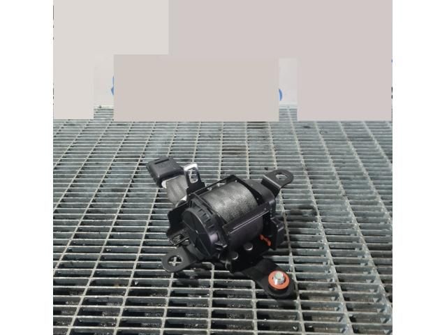 bontott HYUNDAI ix35 Hátsó középső Biztonsági Öv