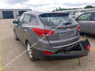 bontott HYUNDAI ix35 Hátsó középső Lökhárító Tartó (Műanyag)