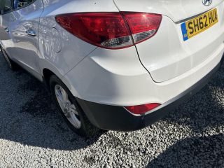 bontott HYUNDAI ix35 Hátsó Lökhárító (Üresen)