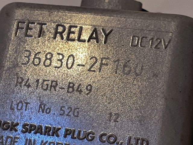 bontott HYUNDAI ix35 Izzító Relé