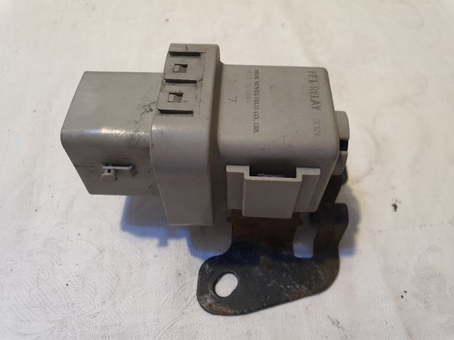 bontott HYUNDAI ix35 Izzító Relé