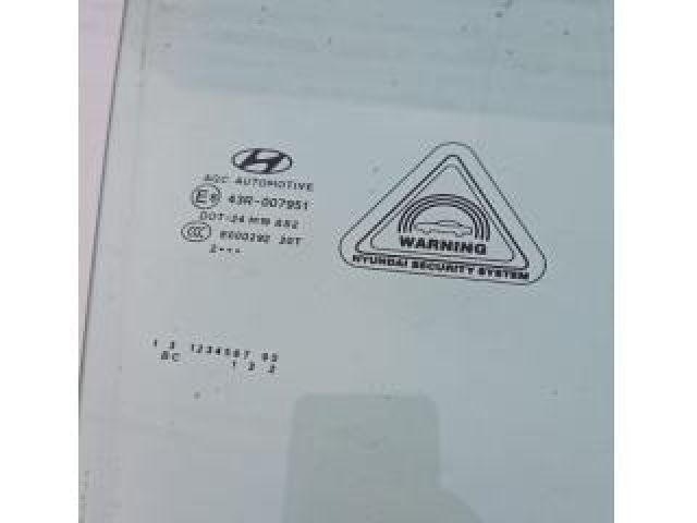 bontott HYUNDAI ix35 Jobb első Ablak