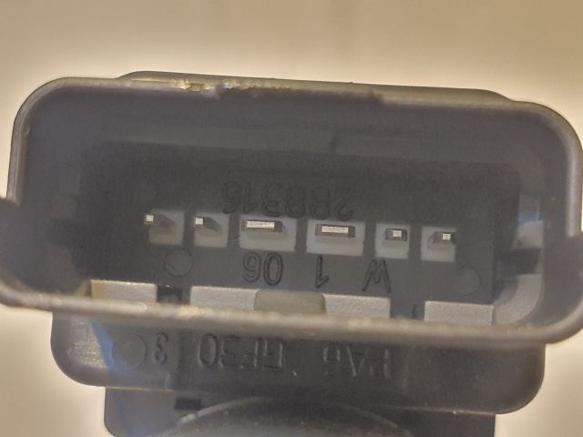 bontott HYUNDAI ix35 Jobb első Ablakemelő Motor