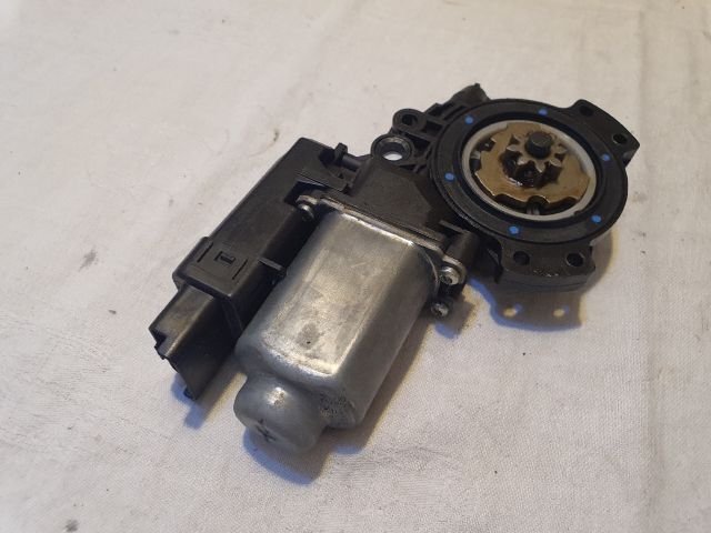 bontott HYUNDAI ix35 Jobb első Ablakemelő Motor