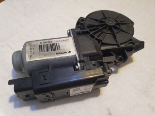 bontott HYUNDAI ix35 Jobb első Ablakemelő Motor