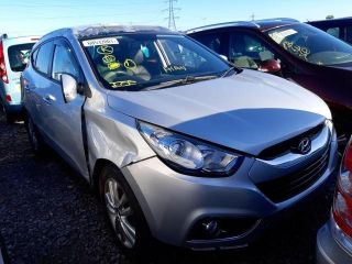 bontott HYUNDAI ix35 Jobb első Ajtó Kárpit