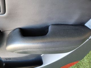 bontott HYUNDAI ix35 Jobb első Ajtó (Részeivel)