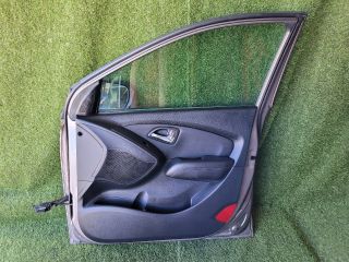 bontott HYUNDAI ix35 Jobb első Ajtó (Részeivel)