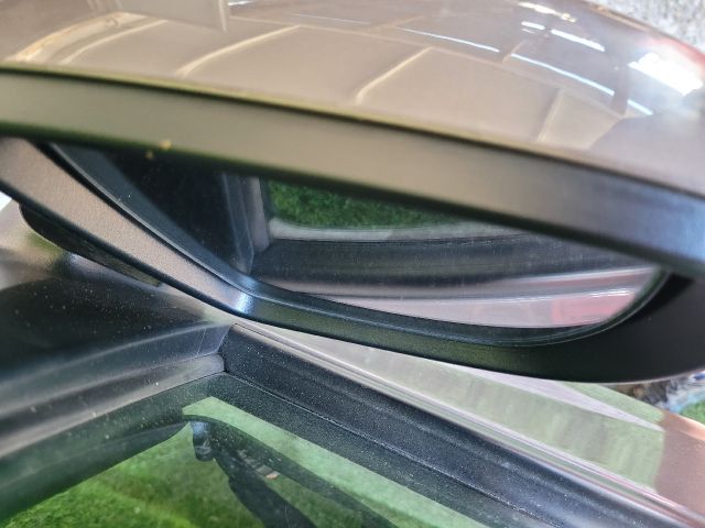 bontott HYUNDAI ix35 Jobb első Ajtó (Részeivel)