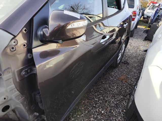 bontott HYUNDAI ix35 Jobb első Ajtó (Üres lemez)