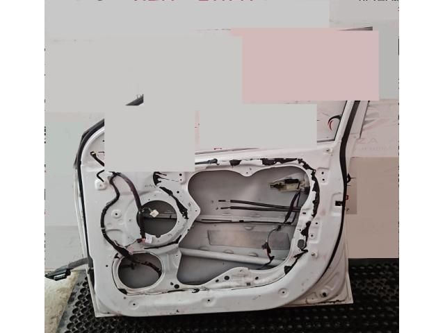 bontott HYUNDAI ix35 Jobb első Ajtó (Üres lemez)