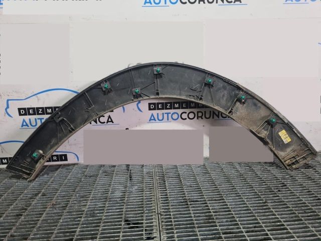 bontott HYUNDAI ix35 Jobb első Sárvédő Szélesítő