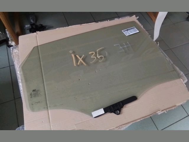 bontott HYUNDAI ix35 Jobb hátsó Ablak