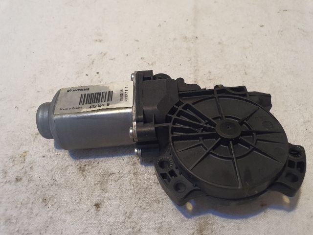 bontott HYUNDAI ix35 Jobb hátsó Ablakemelő Motor
