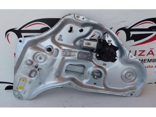 bontott HYUNDAI ix35 Jobb hátsó Ablakemelő Szerkezet (Elektromos)