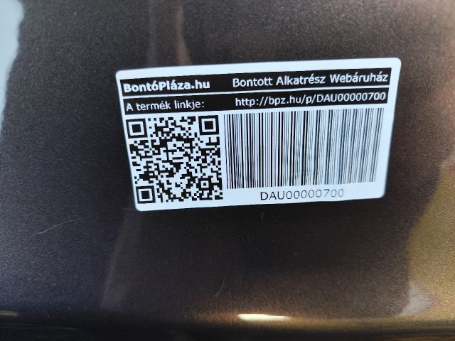 bontott HYUNDAI ix35 Jobb hátsó Ajtó (Részeivel)