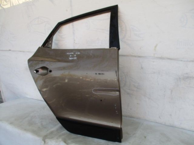 bontott HYUNDAI ix35 Jobb hátsó Ajtó (Üres lemez)