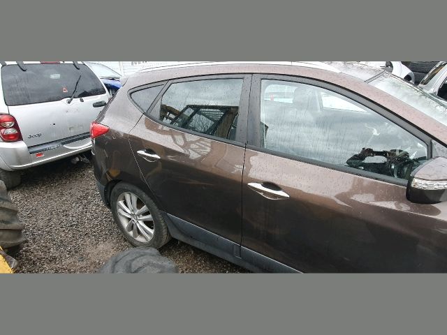 bontott HYUNDAI ix35 Jobb hátsó Ajtó (Üres lemez)