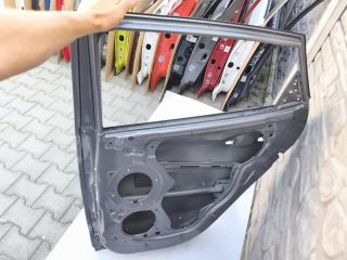 bontott HYUNDAI ix35 Jobb hátsó Ajtó (Üres lemez)