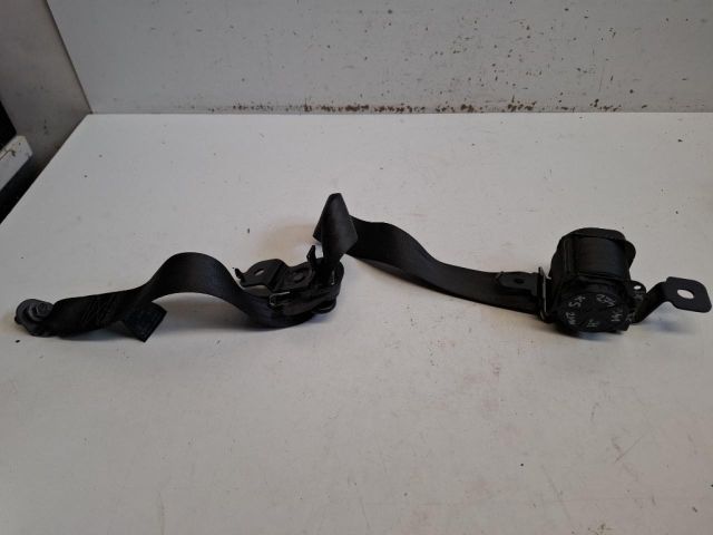 bontott HYUNDAI ix35 Jobb hátsó Biztonsági Öv