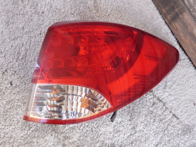 bontott HYUNDAI ix35 Jobb Hátsó Lámpa