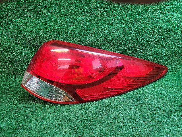 bontott HYUNDAI ix35 Jobb Hátsó Lámpa