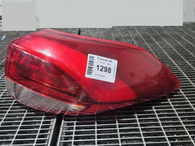 bontott HYUNDAI ix35 Jobb Hátsó Lámpa