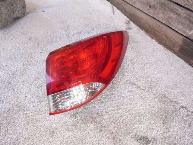 bontott HYUNDAI ix35 Jobb Hátsó Lámpa