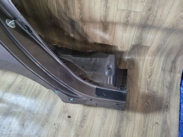 bontott HYUNDAI ix35 Jobb hátsó Negyed Karosszéria Csomag