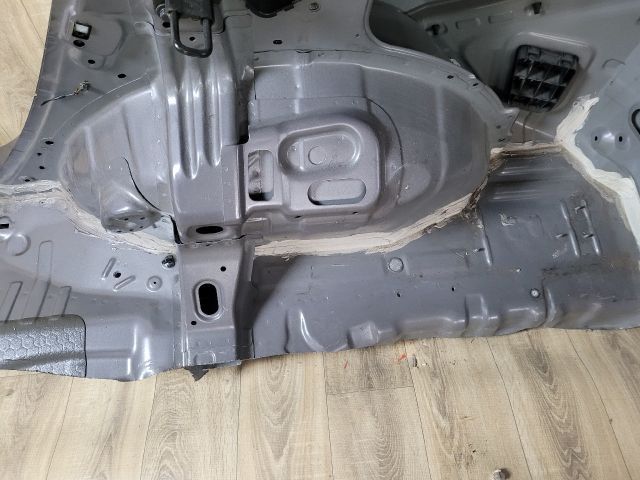 bontott HYUNDAI ix35 Jobb hátsó Negyed Karosszéria Csomag