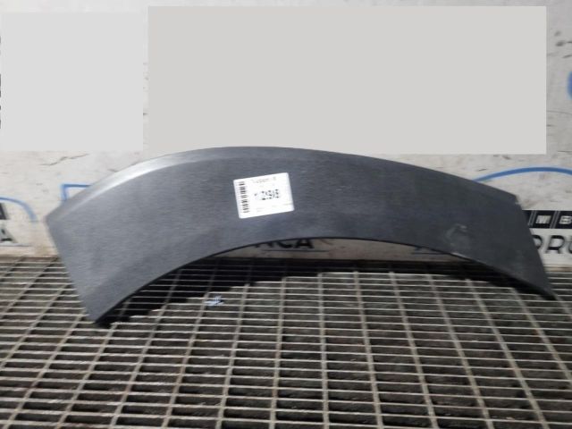 bontott HYUNDAI ix35 Jobb hátsó Sárvédő Díszléc