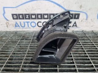 bontott HYUNDAI ix35 Jobb Szellőző