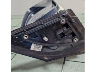 bontott HYUNDAI ix35 Jobb Visszapillantó Tükör (Elektromos)