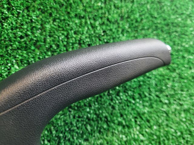 bontott HYUNDAI ix35 Kézifék Kar