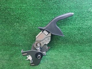 bontott HYUNDAI ix35 Kézifék Kar