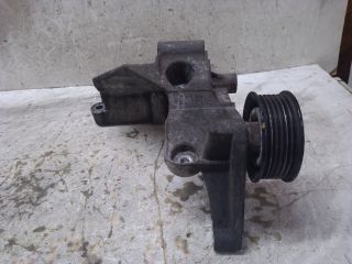 bontott HYUNDAI ix35 Klímakompresszor Tartó Bak