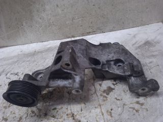 bontott HYUNDAI ix35 Klímakompresszor Tartó Bak