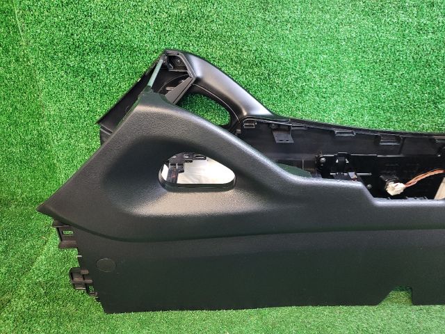 bontott HYUNDAI ix35 Könyöklő