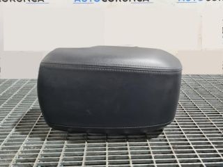 bontott HYUNDAI ix35 Könyöklő