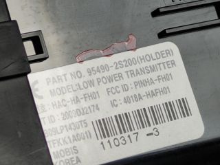 bontott HYUNDAI ix35 Könyöklő